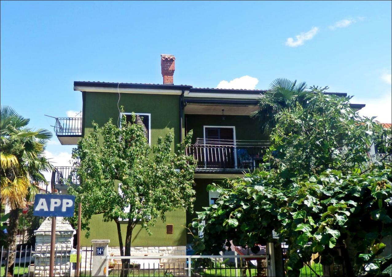 App Veselica Apartment Umag Exterior photo